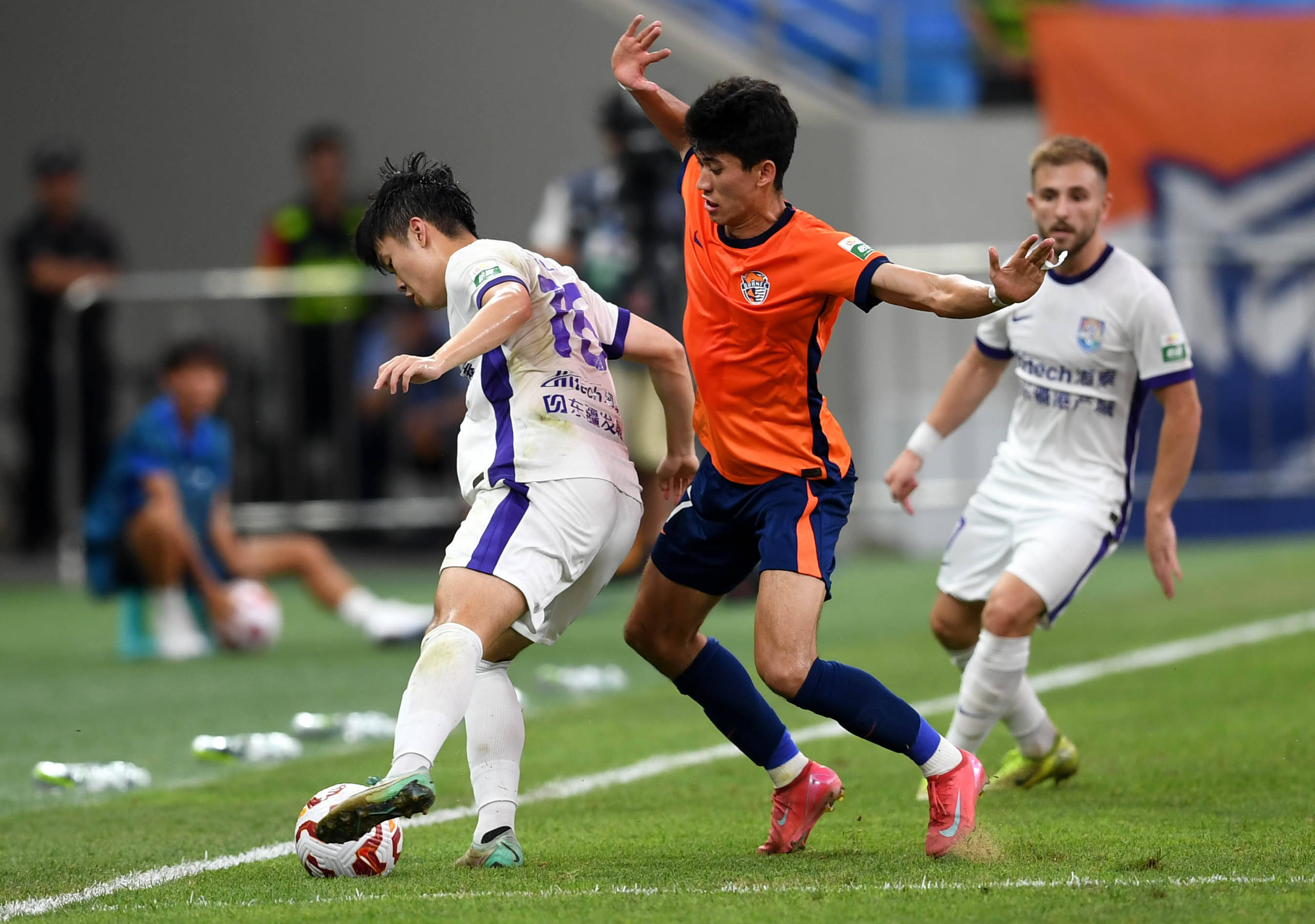 守成为每支 守成为每支