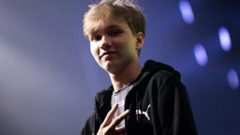 球队阵容深 球队阵容深