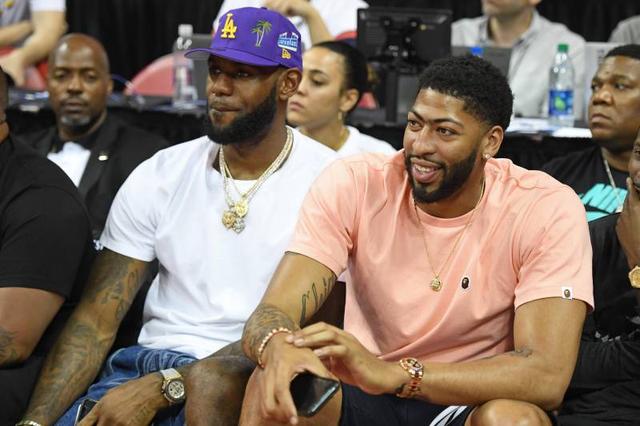 每一次低调 每一次低调